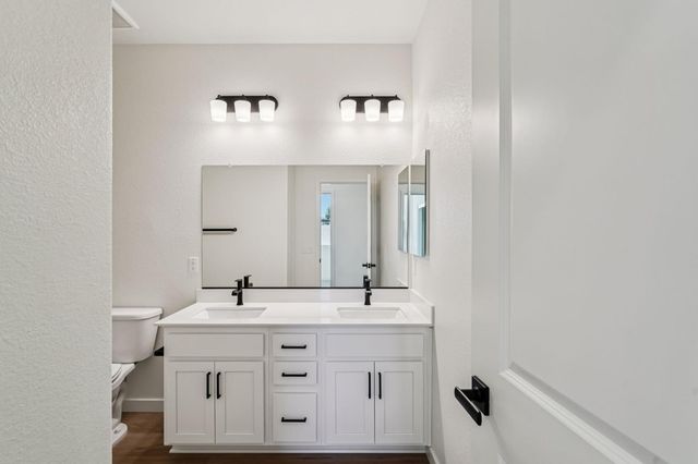 7890 Stone Ranch Dr, Cameron Park, CA 95682