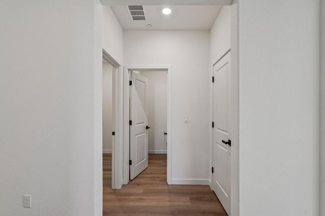 7890 Stone Ranch Dr, Cameron Park, CA 95682