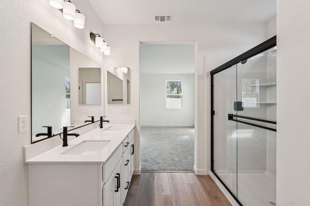 7890 Stone Ranch Dr, Cameron Park, CA 95682