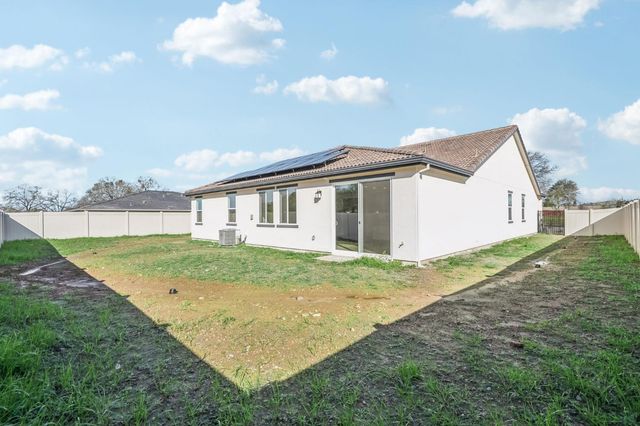 7890 Stone Ranch Dr, Cameron Park, CA 95682