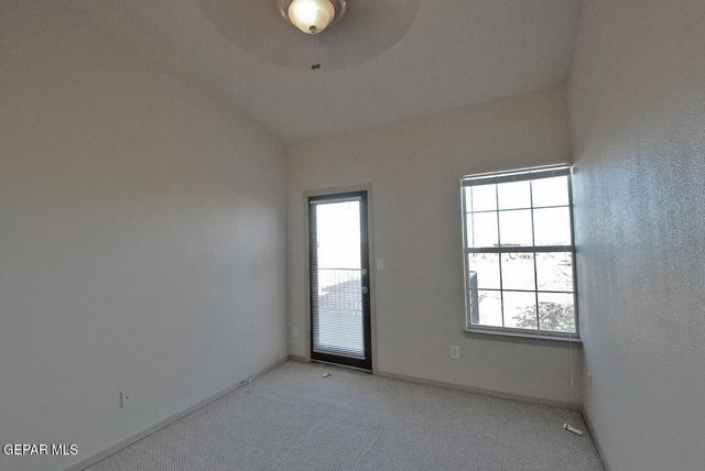 516 Cactus Crossing Drive, Horizon City, TX 79928