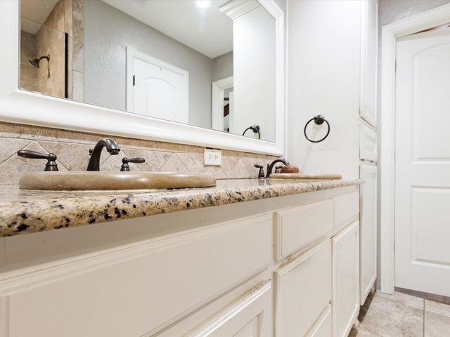 1616 Springbrook Street, Mesquite, TX 75149