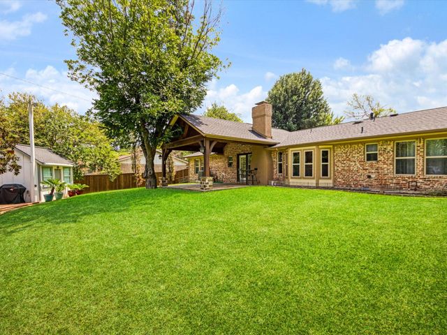1616 Springbrook Street, Mesquite, TX 75149