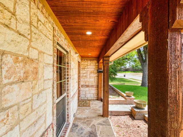 1616 Springbrook Street, Mesquite, TX 75149