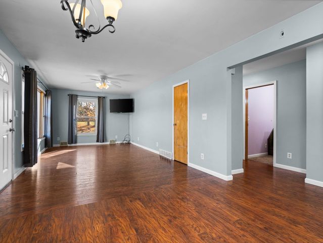 8684 S 45 Road, Cadillac, MI 49601