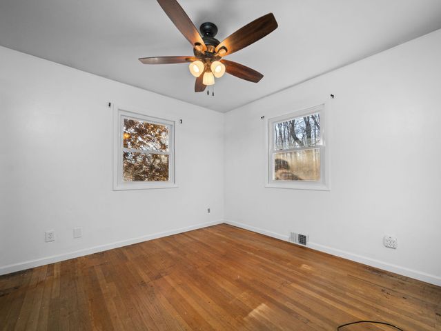 8684 S 45 Road, Cadillac, MI 49601