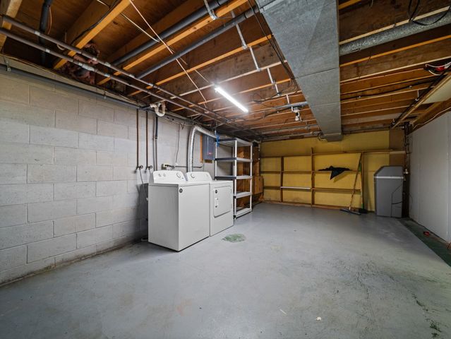 8684 S 45 Road, Cadillac, MI 49601