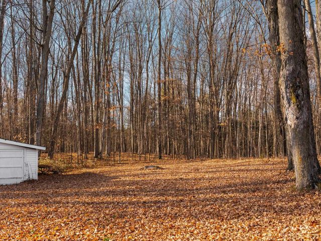 8684 S 45 Road, Cadillac, MI 49601