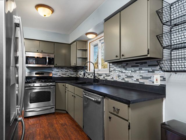 8684 S 45 Road, Cadillac, MI 49601