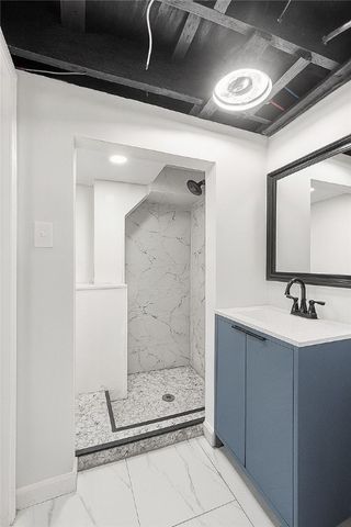 117 Clay Dr, Penn Hills, PA 15235