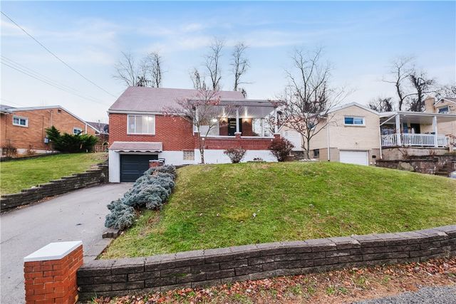 117 Clay Dr, Penn Hills, PA 15235