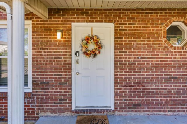 3124-3126 High Ridge Drive, Lexington, KY 40517