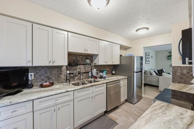 3124-3126 High Ridge Drive, Lexington, KY 40517