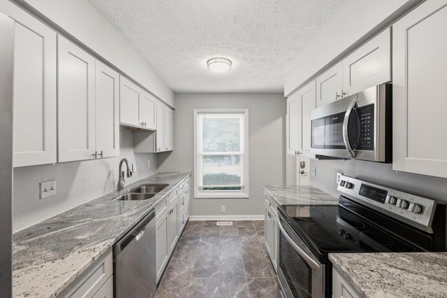 3124-3126 High Ridge Drive, Lexington, KY 40517
