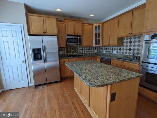 43313 STONEGARDEN TER, Broadlands, VA 20148