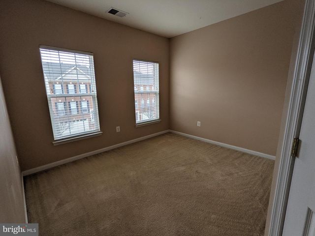 43313 STONEGARDEN TER, Broadlands, VA 20148