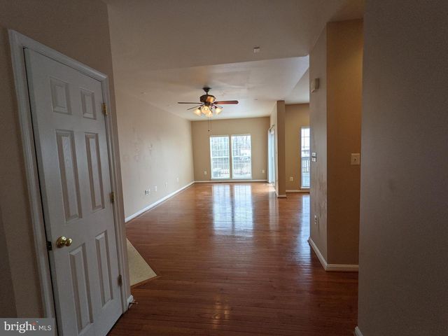 43313 STONEGARDEN TER, Broadlands, VA 20148