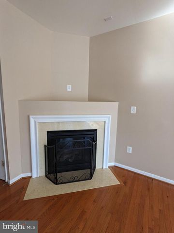 43313 STONEGARDEN TER, Broadlands, VA 20148