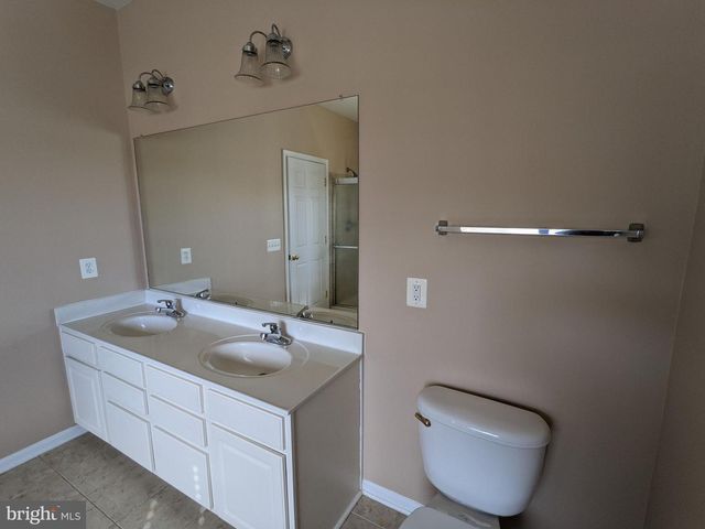 43313 STONEGARDEN TER, Broadlands, VA 20148