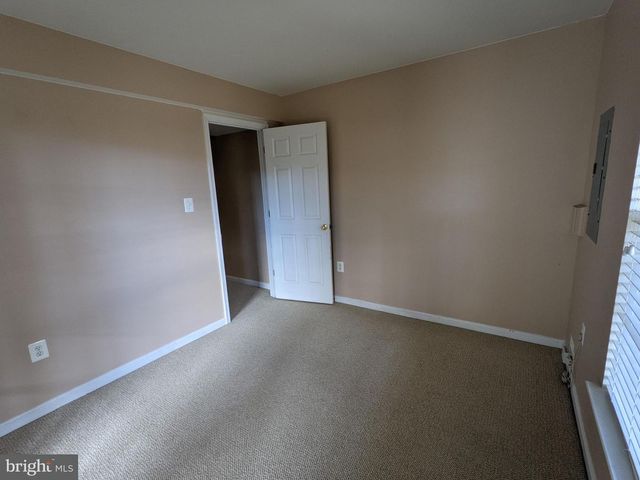 43313 STONEGARDEN TER, Broadlands, VA 20148