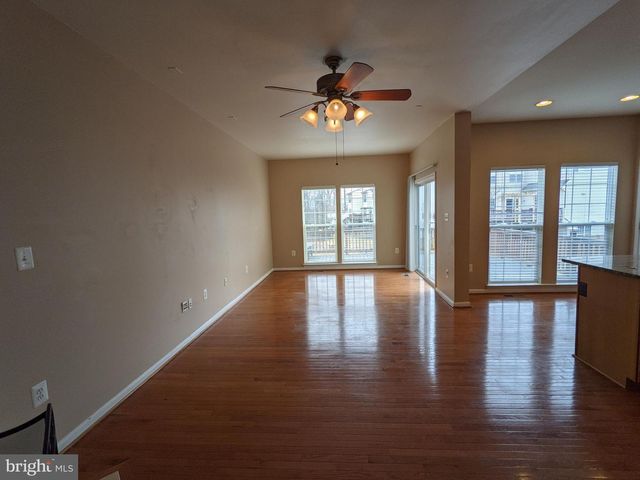 43313 STONEGARDEN TER, Broadlands, VA 20148