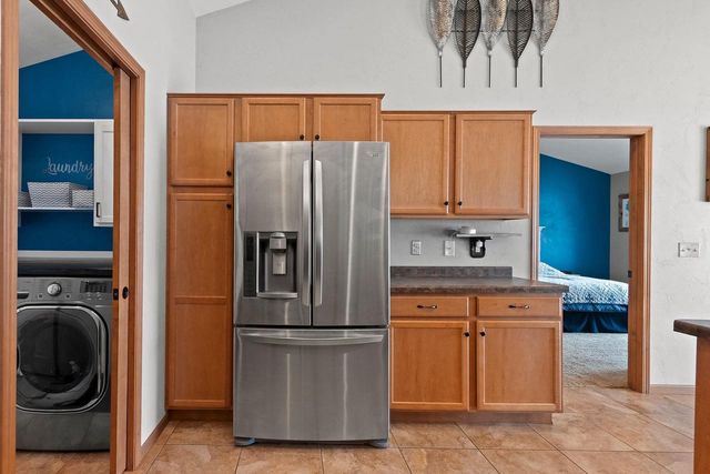 1012 TANA LANE, Menasha, WI 54952