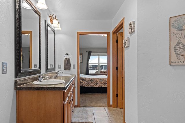 1012 TANA LANE, Menasha, WI 54952