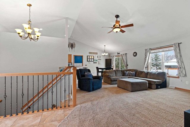 1012 TANA LANE, Menasha, WI 54952