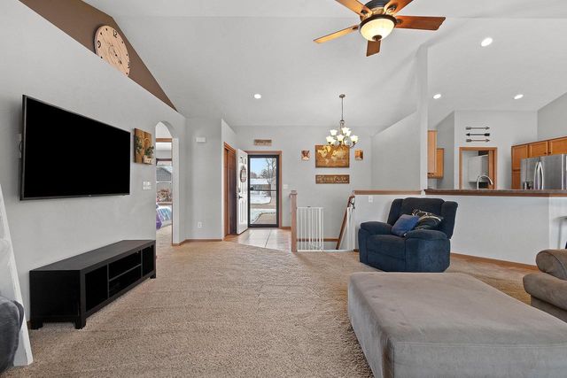 1012 TANA LANE, Menasha, WI 54952