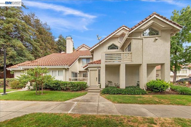 7350 Cronin Cir, Dublin, CA 94568