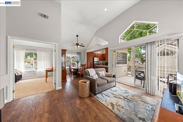 7350 Cronin Cir, Dublin, CA 94568