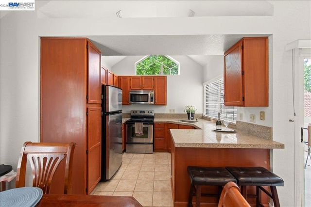 7350 Cronin Cir, Dublin, CA 94568