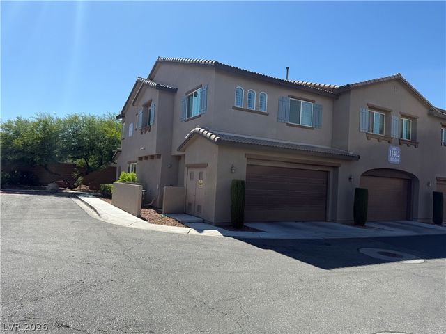 11402 Newton Commons Drive 101, Las Vegas, NV 89135