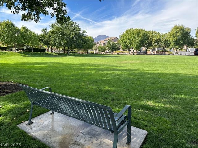 11402 Newton Commons Drive 101, Las Vegas, NV 89135