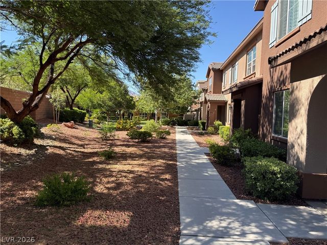 11402 Newton Commons Drive 101, Las Vegas, NV 89135