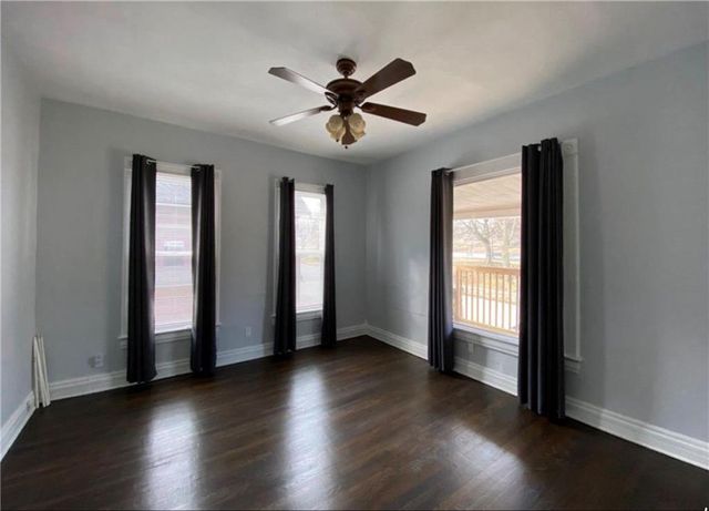 2727 Vine Street, Kansas City, MO 64109