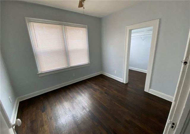2727 Vine Street, Kansas City, MO 64109