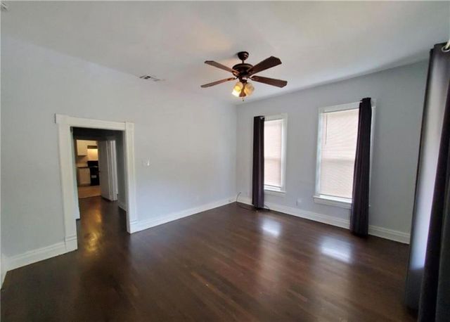 2727 Vine Street, Kansas City, MO 64109