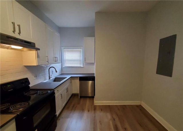 2727 Vine Street, Kansas City, MO 64109
