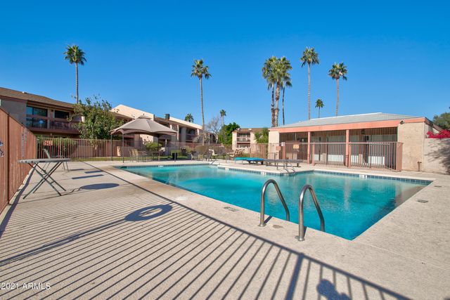 7550 N 12th Street Unit 230, Phoenix, AZ 85020