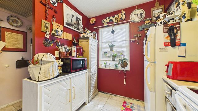 11117 PEMBRIDGE COURT 2, Port Richey, FL 34668