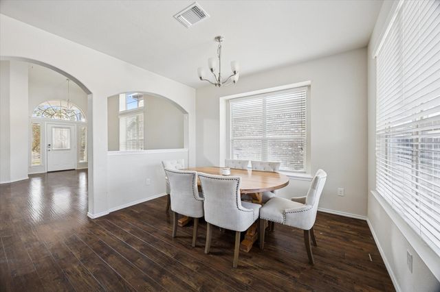 5215 Fenton LN, Belton, TX 76513