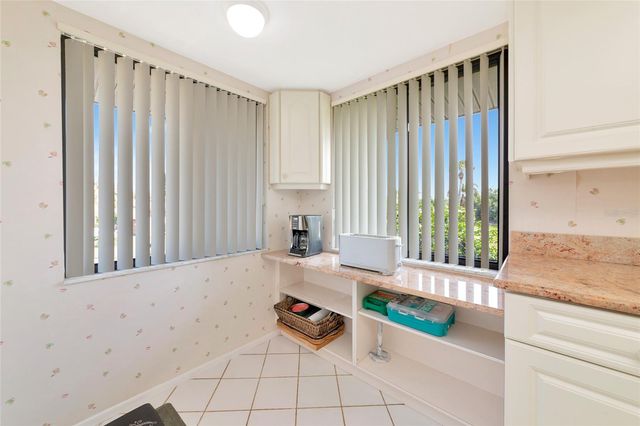 6423 EGRET LANE 406, Bradenton, FL 34210