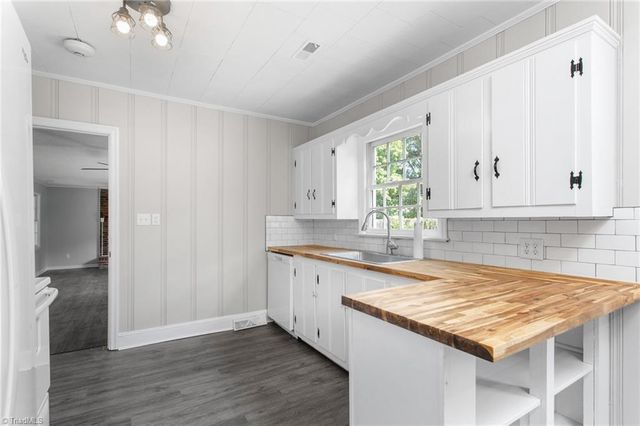 1309 Kilby Street, Burlington, NC 27215