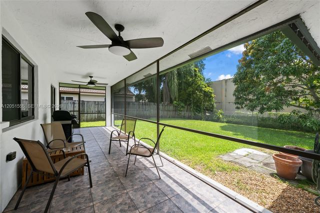 5741 W Waterford Drive, Davie, FL 33331