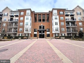 501 HUNGERFORD DR #110, Rockville, MD 20850