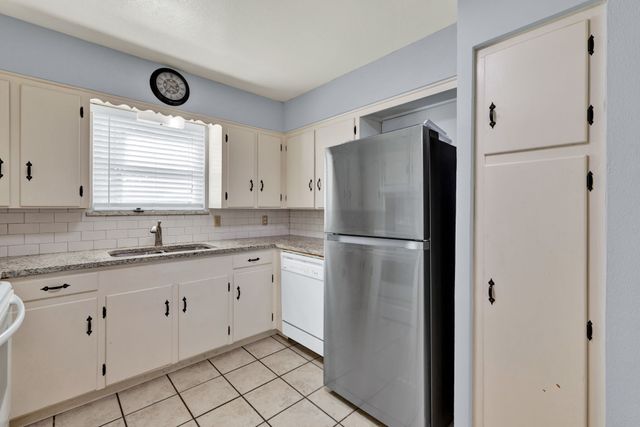 2203 Granada Drive, Irving, TX 75060