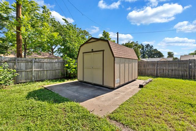 2203 Granada Drive, Irving, TX 75060