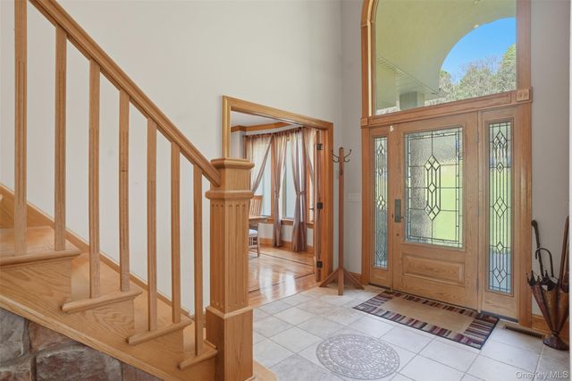 4 Rachel Court, Bloomingburg, NY 12721