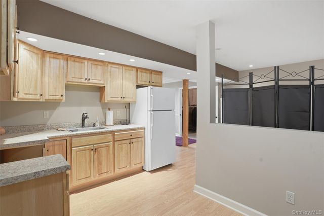 4 Rachel Court, Bloomingburg, NY 12721